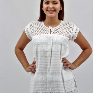 Blusa con Tejido Artesanal